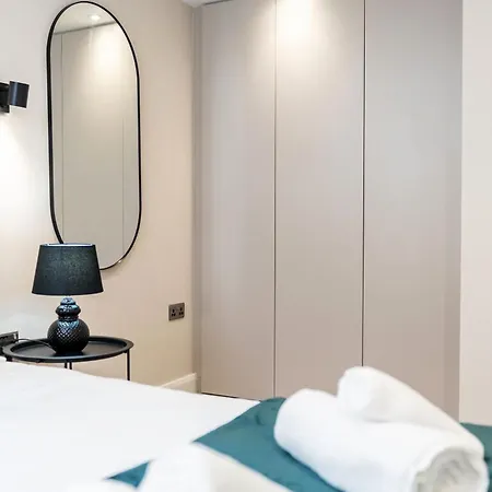 Apartman Luxury One Bedroom - Centre - Free Wifi Netflix Leeds
