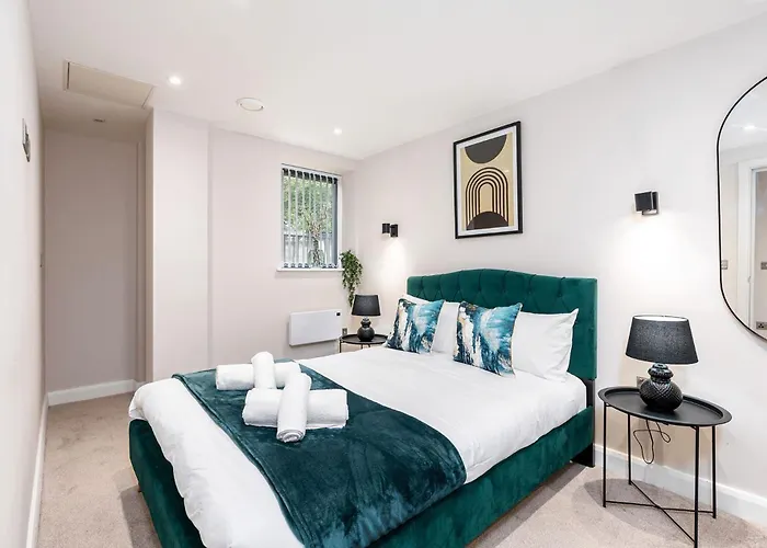 Luxury One Bedroom - Centre - Free Wifi Netflix Апартаменти